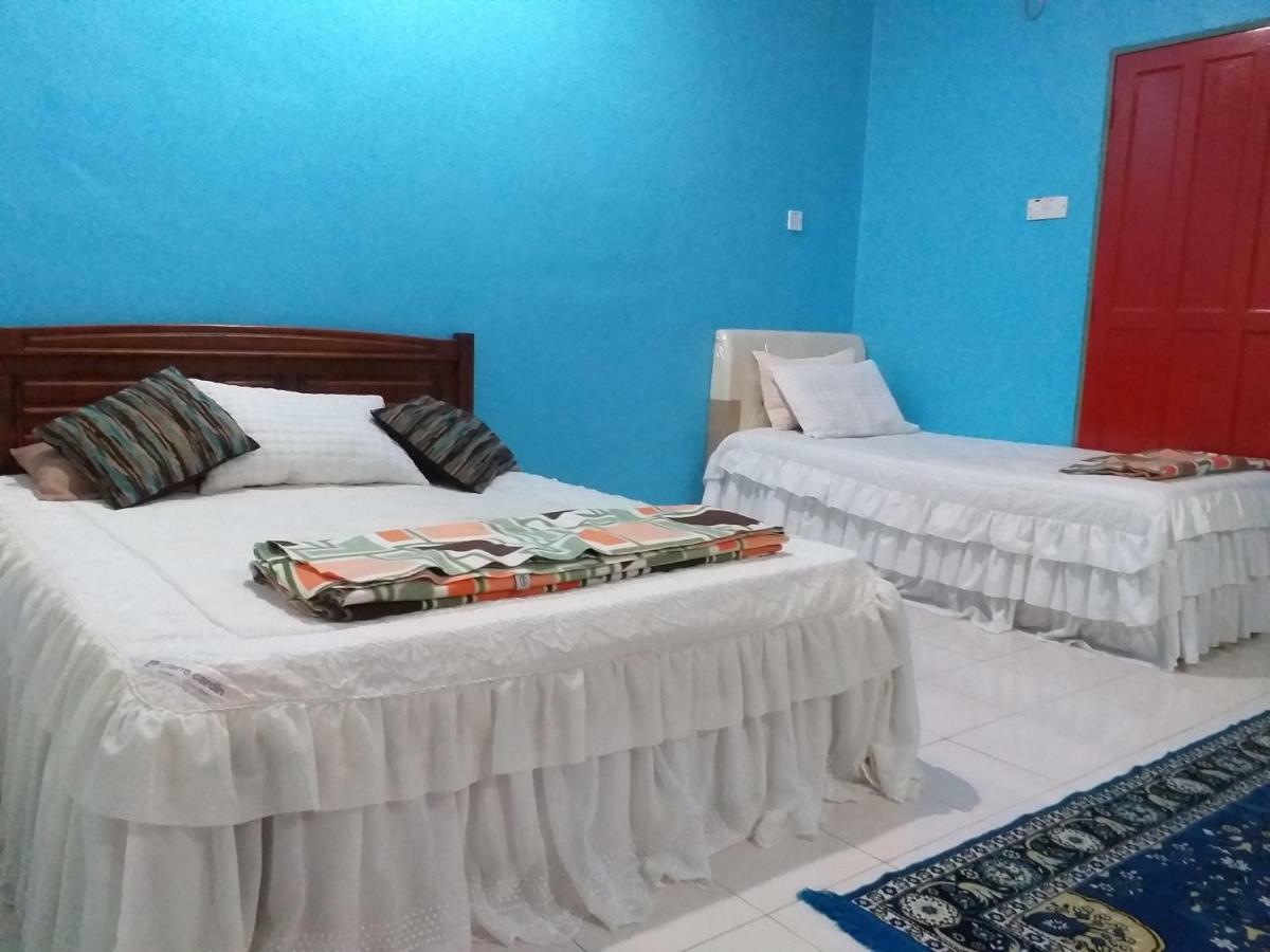 Assalam Homestay Seri Iskandar Exterior photo